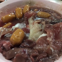 เป้า&หมูแจ่วฮ้อน