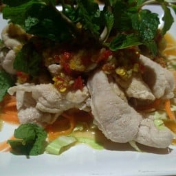 หม่อง หมูเกาหลี