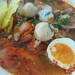 ก๋วยเตี๋ยวสุโขทัย เส้นเล็กต้มยำ