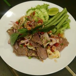 เฟื้อย