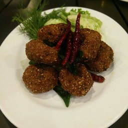 ลาบทอด 150฿