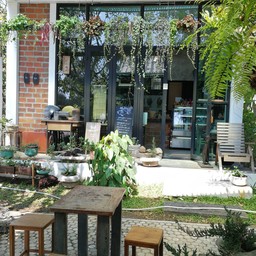 หนีความวุ่นวาย มาหาอะไรสงบๆ ในวันป่วยๆ 555