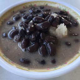 ข้าวเหนียวถั่วดำ