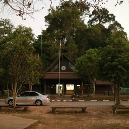 ตางข้ามร้าน