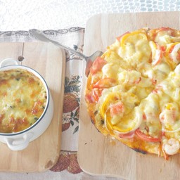 เป็นพิซซ่าแป้งบางกรอบ รสชาติดีค่ะ อยากให้ลองมาทานดูนะคะ 