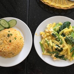 Nhà Hàng Restaurant