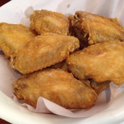 (100)อันนี้ซิกเนเจอร์ของร้าน ไก่กรอบไม่เหนียว กินเปล่าๆไม่ต้องจิ้มซอสพริกก็อร่อย