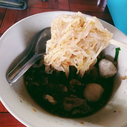 ก๋วยเตี๋ยวสวนเขื่อน