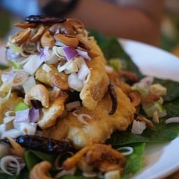 เมี่ยงปลากระพง