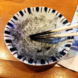 กินเสร็จก็เป็นสภาพแบบนี้แหละ