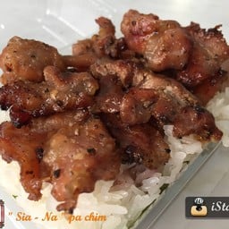 ข้าวเหนียวหมูย่าง ปากซอยโรงเหล็ก บางเหนียว