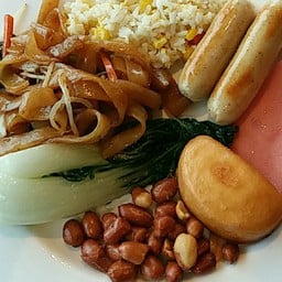 Paradise Buffet Landmark Hotel