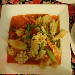 หมึกผัดไข่เค็ม