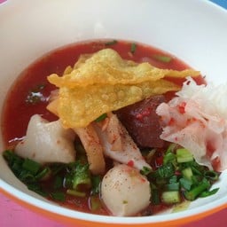 ก๋วยเตี๋ยวปลาเมืองทอง