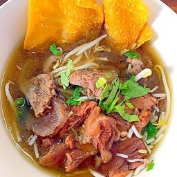 พี่ติ๊ก ก๋วยเตี๋ยวแชมป์ เพชรจริก