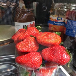 Creperie - Glacier Montemartre