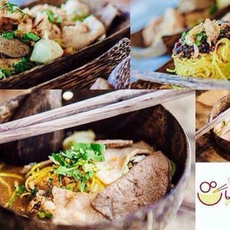 ก๋วยเตี๋ยวเป่าปากชามกะลา บ้านดุง