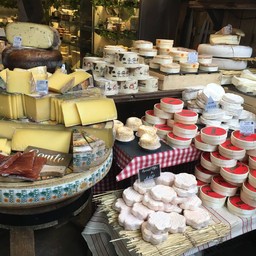 สวรรค์ของของชอบชีส^^