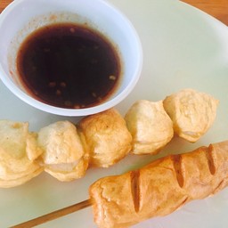 ลูกชิ้น ไส้กรอกทอด