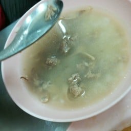 ข้าวต้วหมูสับ