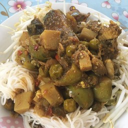 ขนมจีนแกงไตปลา