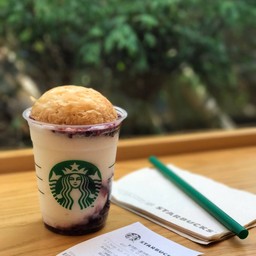 Starbucks  Tokyo Station