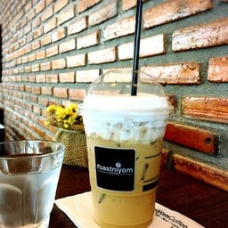 Roastniyom coffee Perfect furniture mall