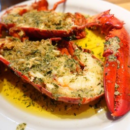 Lobster อบเกลือ €64