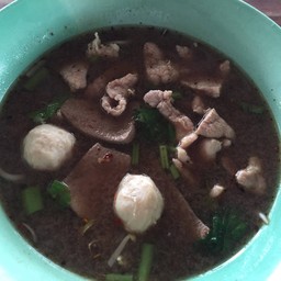 ก๋วยเตี๋ยวเรือศรีสามพราน หลังราชภัฎ