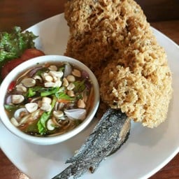 ประคองสุข