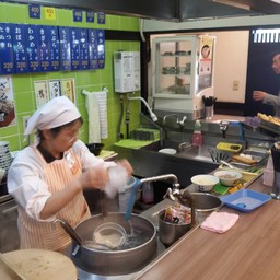 คุณป้าทำคนเดียว