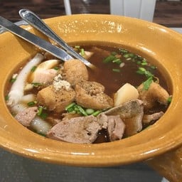 ก๋วยจั๊บหม้อดินดำเนินสะดวก Show DC