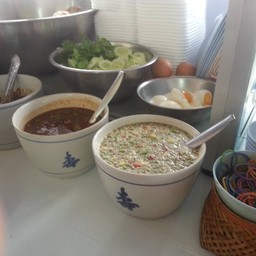 น้ำพริกเผา  น้ำจิ้มข้าวมันไก่  น้ำจิ้มข้าวคลุกพริกเกลือ