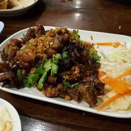 กบทอดกระเทียม