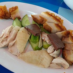 ต้มเลือดหมูจิงจูฉ่าย รัชดา-รามอินทรา