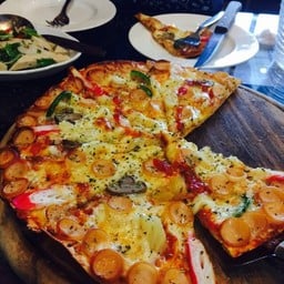 Pizza Seed (Halal Food)