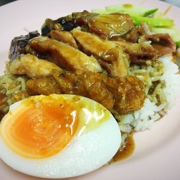 ข้าวหมูแดงเลิศรส