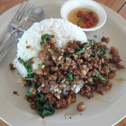 ก๋วยเตี๋ยวเรือนายโต้ง