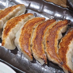 Osaka Ohsho อาคารธนิยะ สีลม