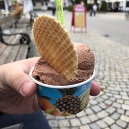 Eiscafe Paradiso