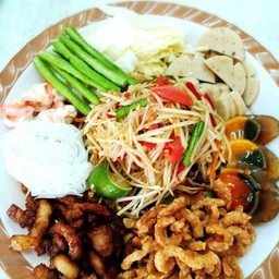 ศิษย์ไก่โต้ง นวมินทร์