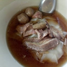ร้านก๋วยเตี๋ยวข้าวหอมมะลิ