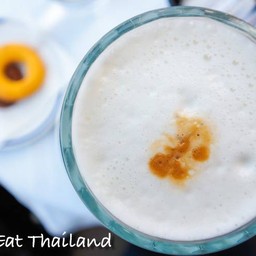 Latte €9 (329 บาท) 