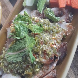 หมูคำหวาน