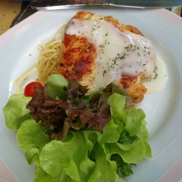 สเต็กไก่ ซอสมะนาว