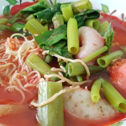 ก๋วยเตี๋ยวมีของ