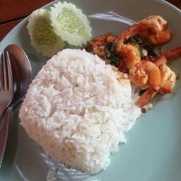 ร้านอาหารตามสั่ง ข้าง Outlet