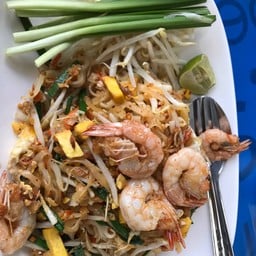 ผัดไทยหลังวัง