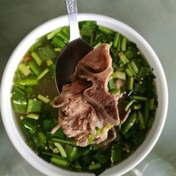 ตี๋ซุปเปอร์เล้ง (วีสแควร์นครสวรรค์)