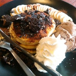 Loftel Station Hostel หัวลำโพง - พระรามสี่